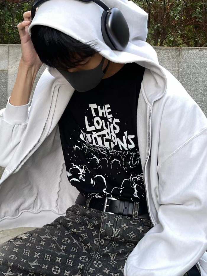 Clothes Louis Vuitton 7