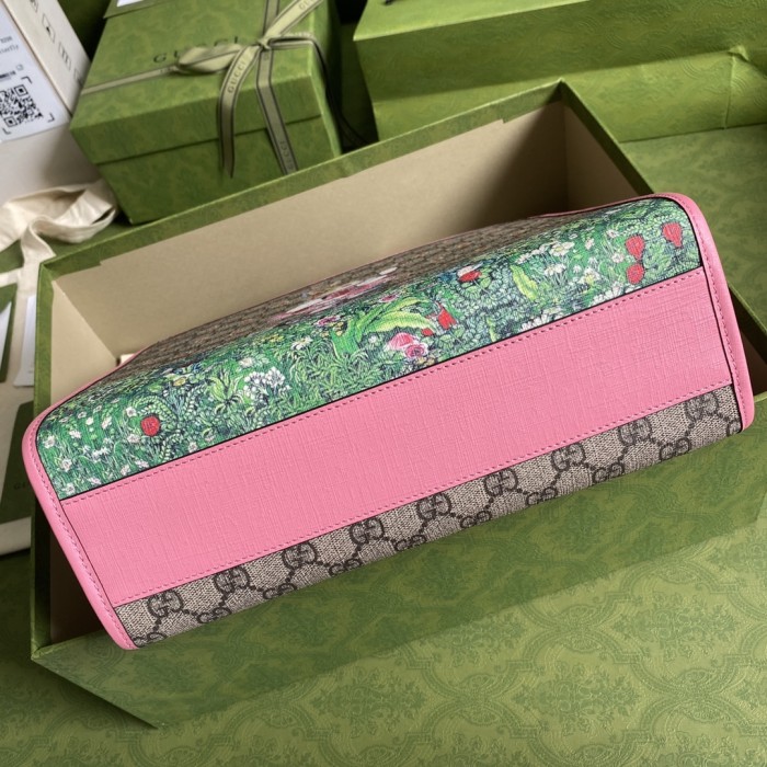 Handbag Gucci 605614 size 28*26.5*9 cm