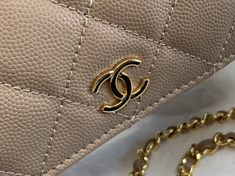 Handbag Chanel 99209 size 12*17.5*5.5 cm