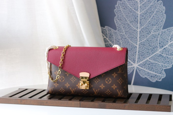 Handbag Louis Vuitton M41200 size：26x17x6cm
