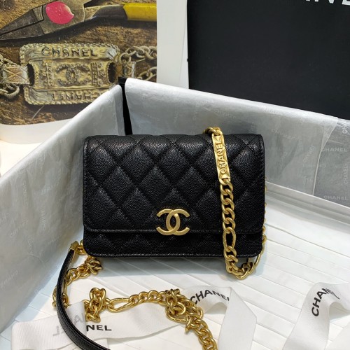 Handbag Chanel 81155 size 15.5 10 4.5 cm