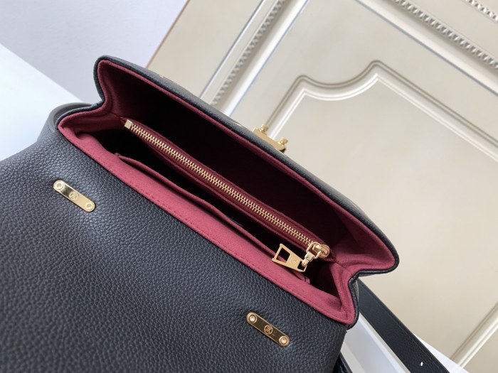 Handbag Louis Vuitton M46008 size 24.0 x 17.0 x 8.5 cm