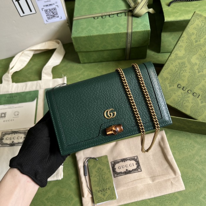 Handbag Gucci 696817 size 19x 11x 5 cm