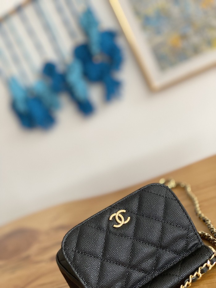 Handbag Chanel AP3004 size 11X12X5 cm