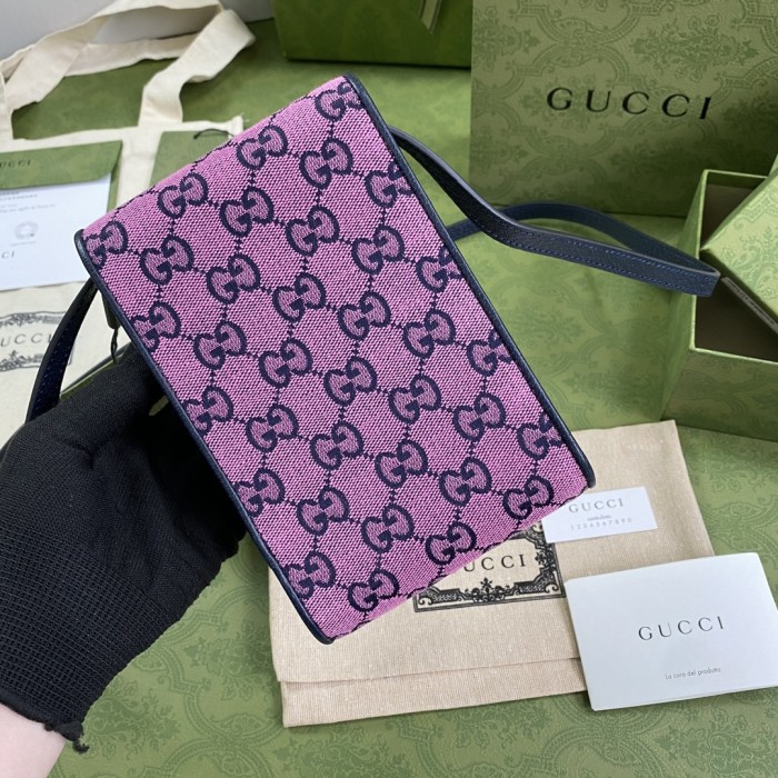 Handbag Gucci 657582 size 11.5*18*3.5 cm