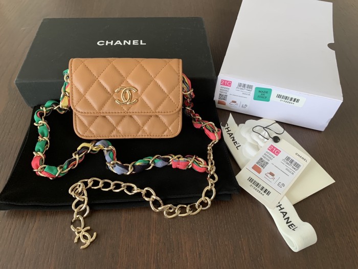 Handbag Chanel 2054 size 12cmx9 cm