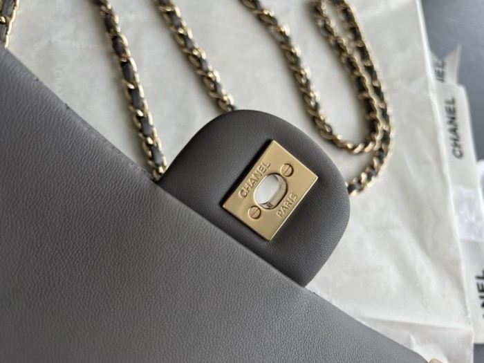 Handbag Chanel AS2431 size 20cmx13cmx9 cm