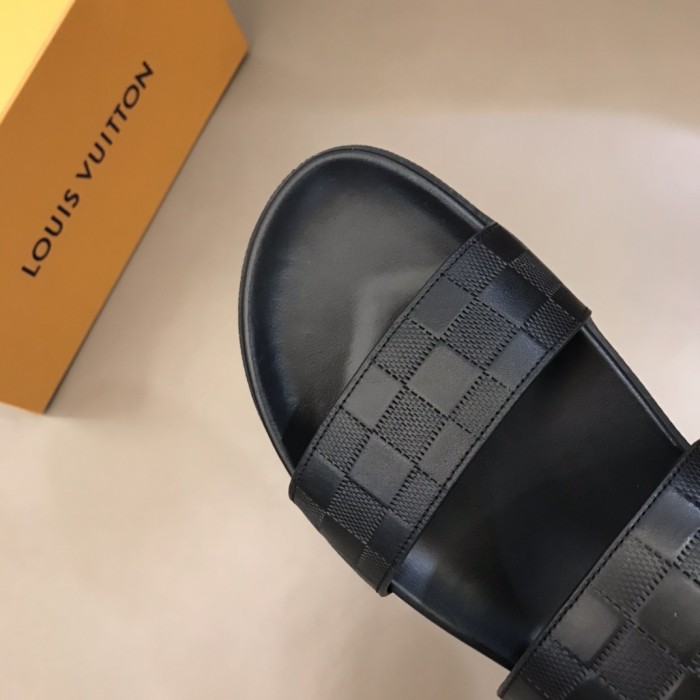 Louis Vuitton Slipper 73