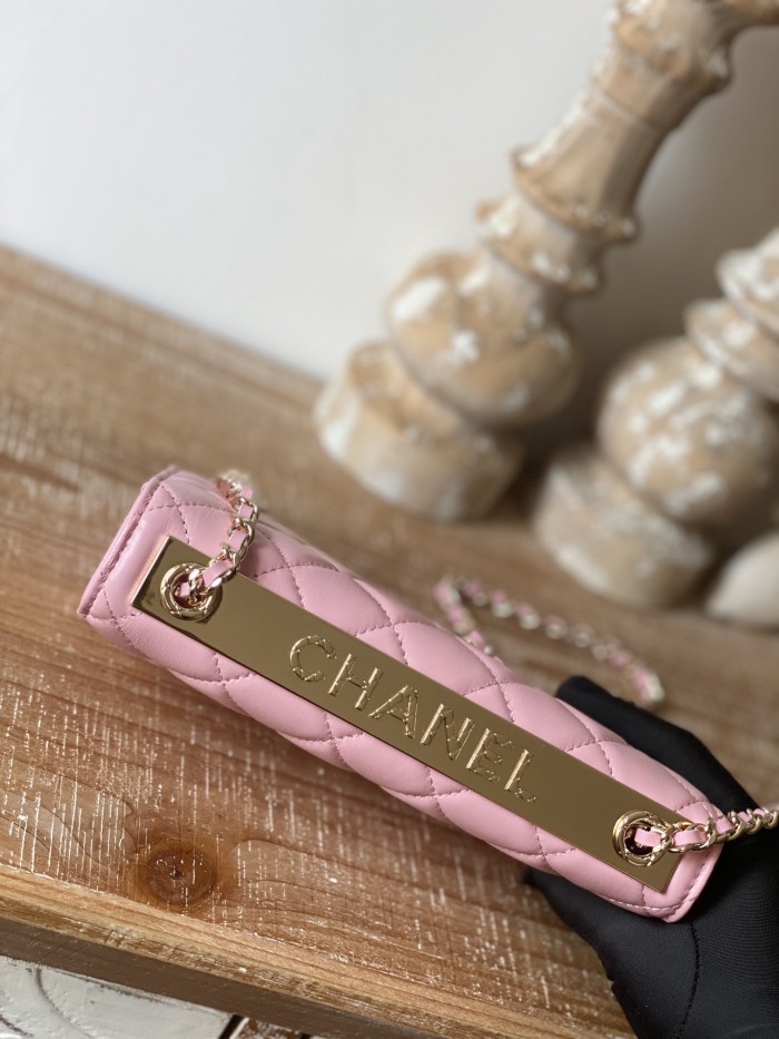 Handbag Chanel 88632 size 19 cm