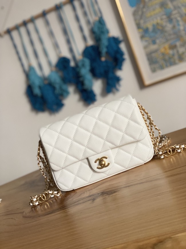 Handbag Chanel AS3757 size 14.5x20x6.5 cm