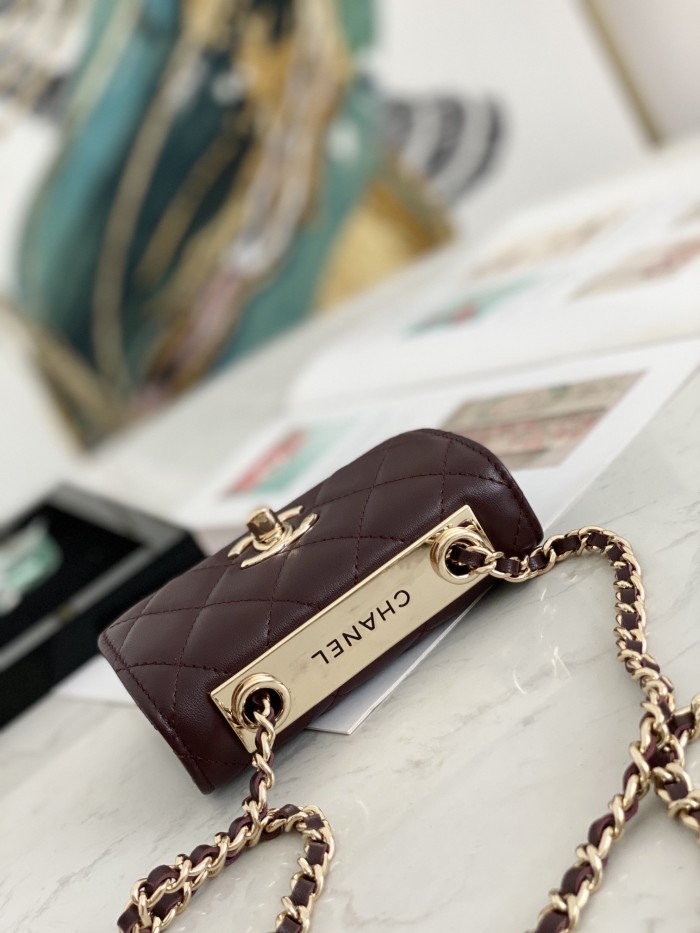 Handbag Chanel 82768 size 12.5 2.5 9 cm