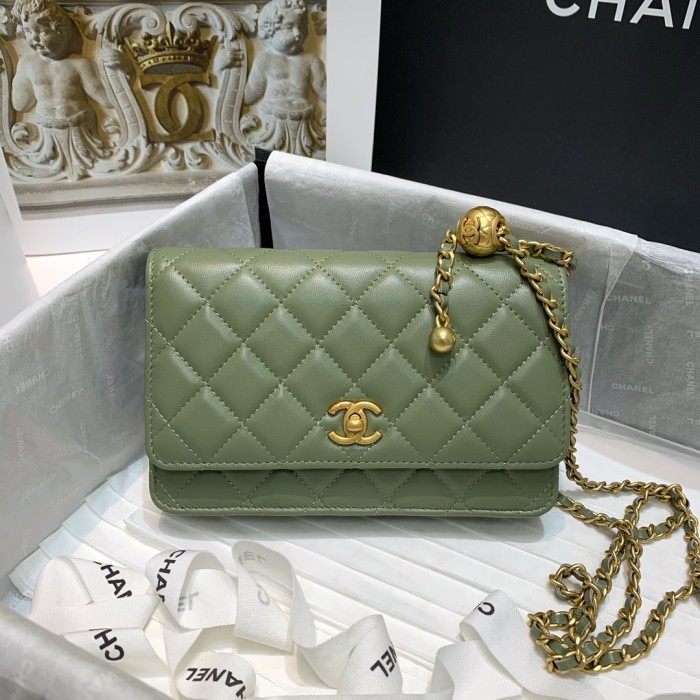 Handbag Chanel 81133 size 19 cm