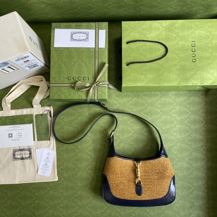 Handbag Gucci 636709 size 28*19*4.5 cm