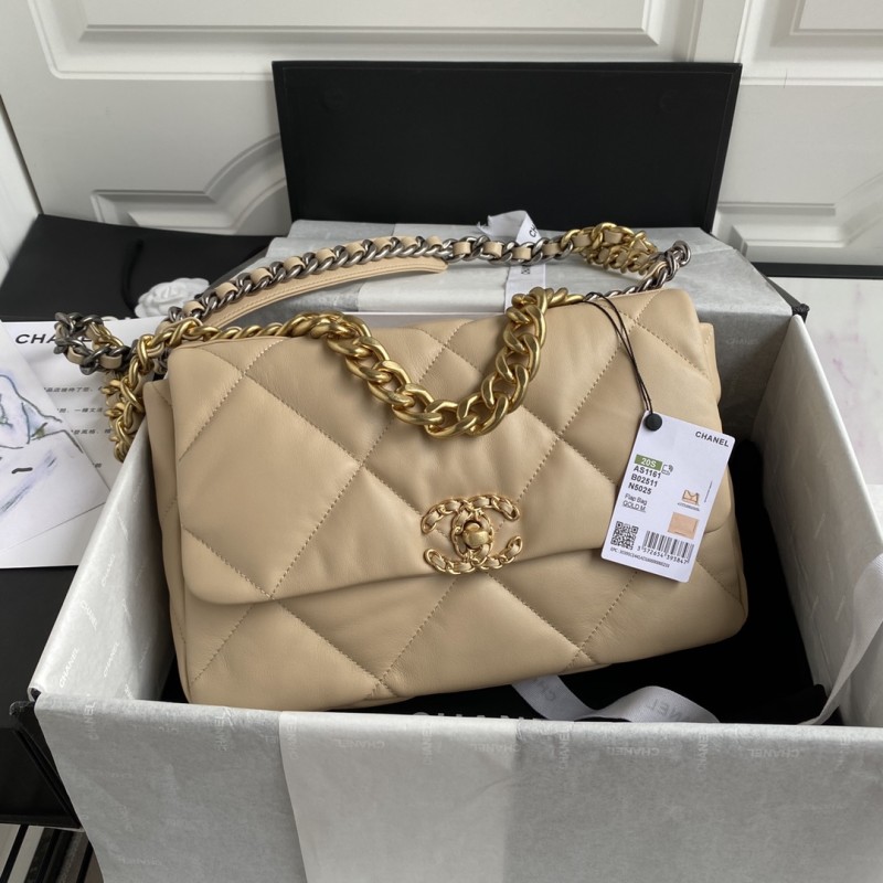 Handbag Chanel size 30 cm