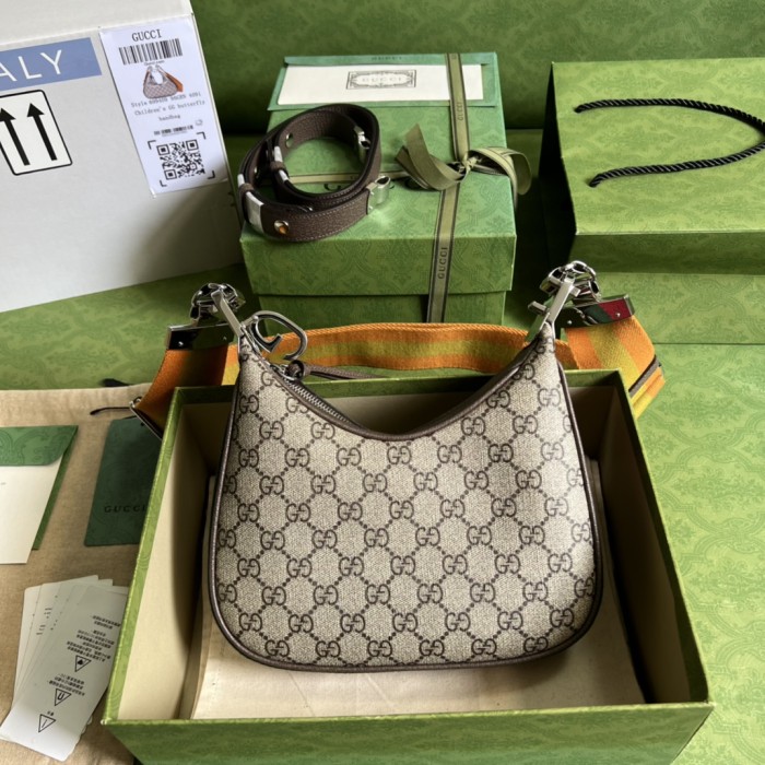 Handbag Gucci 699409 size 23*22*5 cm