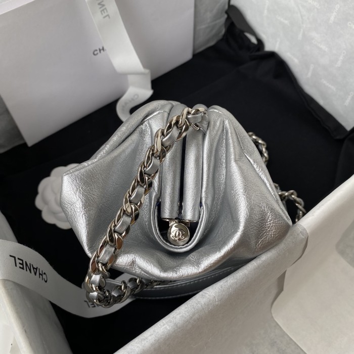 Handbag Chanel AS2493 size 22*17*10 cm