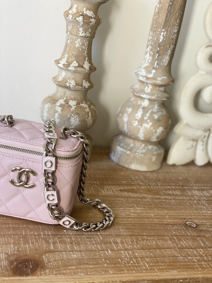 Handbag Chanel 81193 size 12 cm