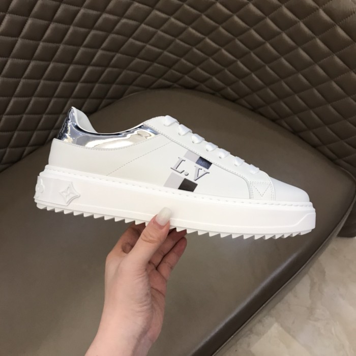 Louis Vuitton Low Top sneaker 55