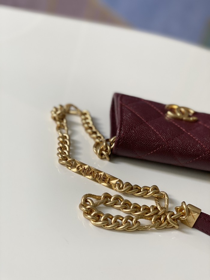 Handbag Chanel 81156 size 12 9 2.5 cm