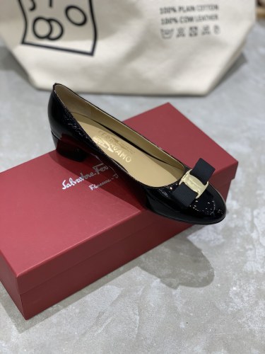 Salvatore Ferragamo Heel 7
