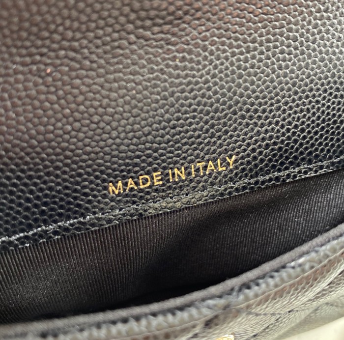 Handbag Chanel AP2119 size 11x7x2 cm