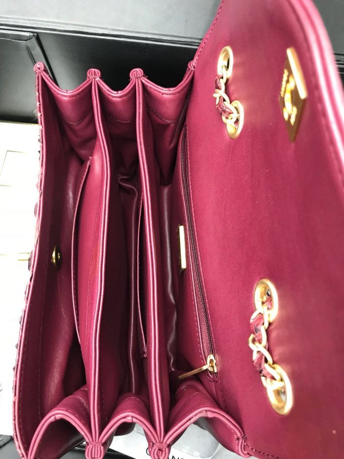 Handbag Chanel size 24.5cm*15.5cm*8.5 cm