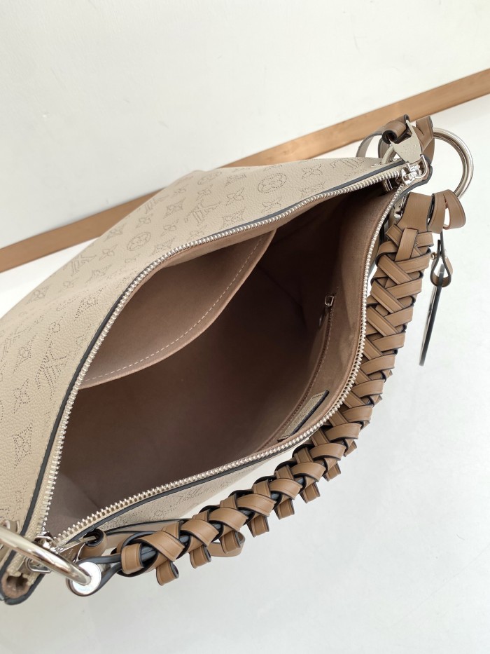 Handbag Louis Vuitton M56084 size 32x26x17cm