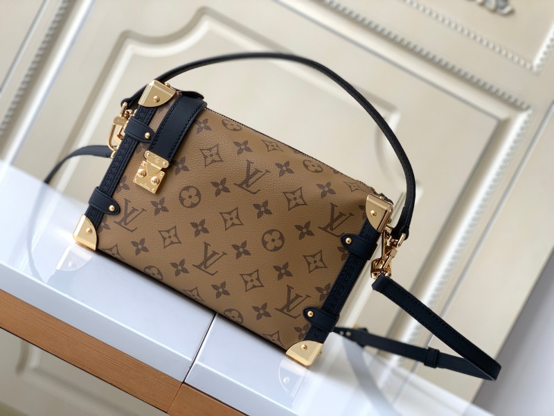 Handbag Louis Vuitton M46358 size 21 x 14 x 6 cm