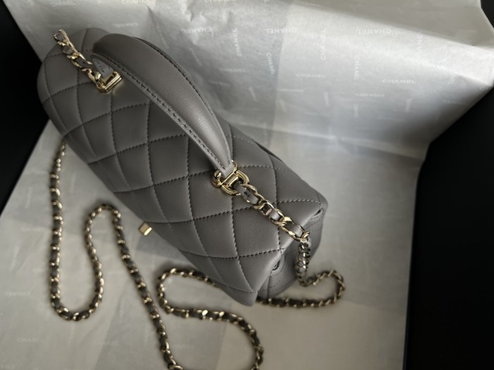 Handbag Chanel AS2431 size 20cmx13cmx9 cm