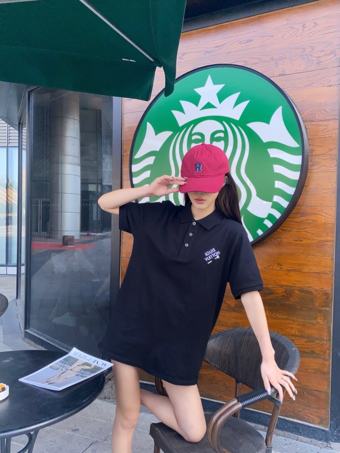 Clothes Louis Vuitton 223