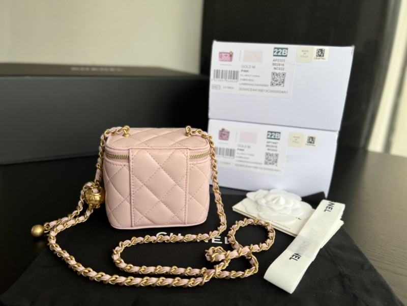 Handbag Chanel AP1447 size 8.5cmx11cmx7 cm