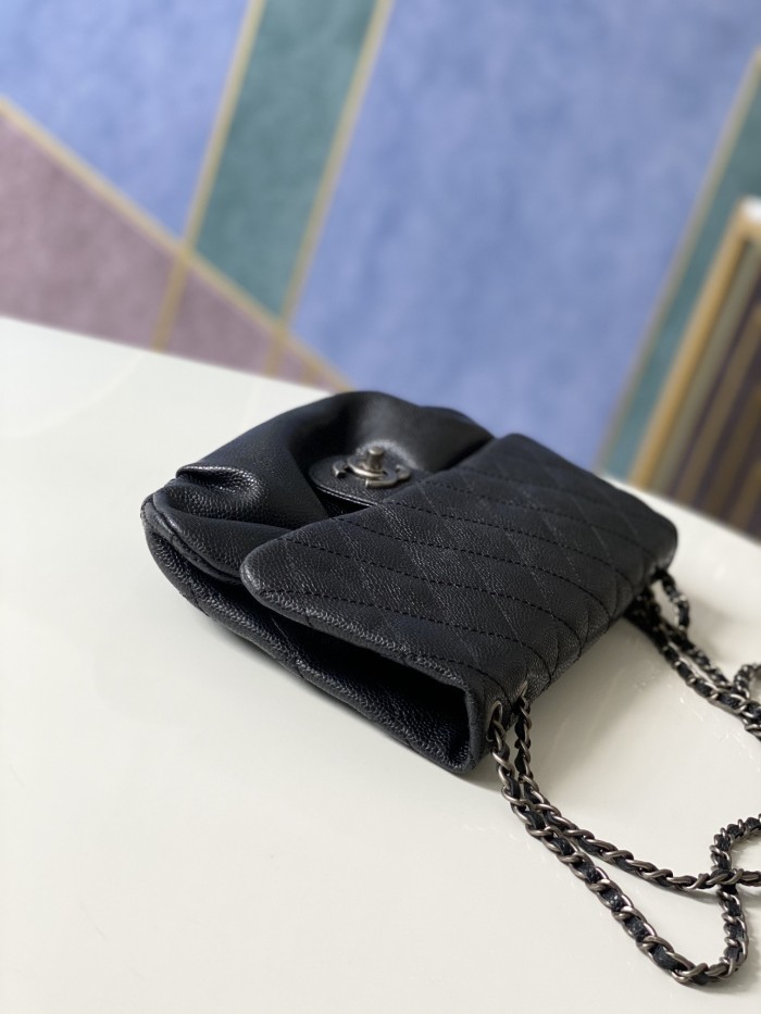 Handbag Dior 82910 size 30 18 4 cm