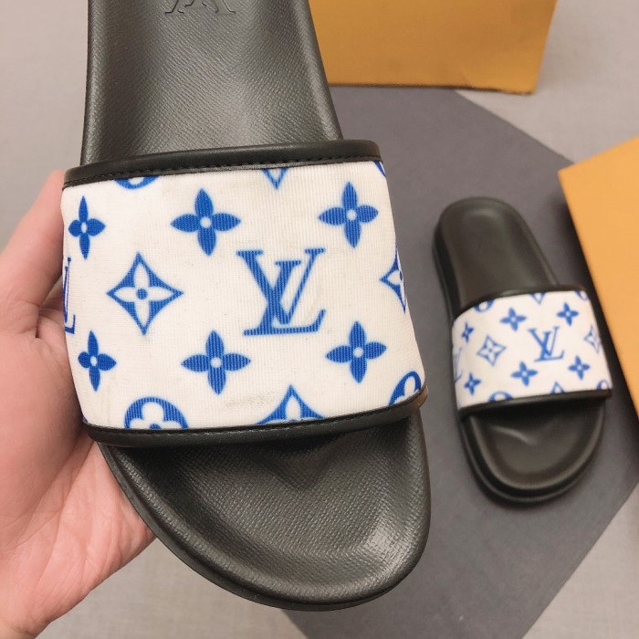 Louis Vuitton Slipper 105