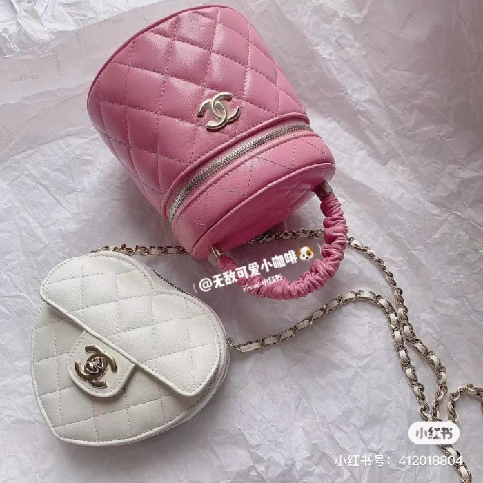 Handbag Chanel size 13×13×11 cm