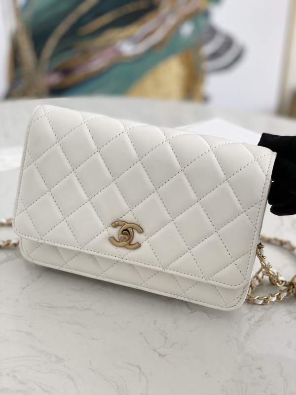 Handbag Chanel 81133 size 19 cm