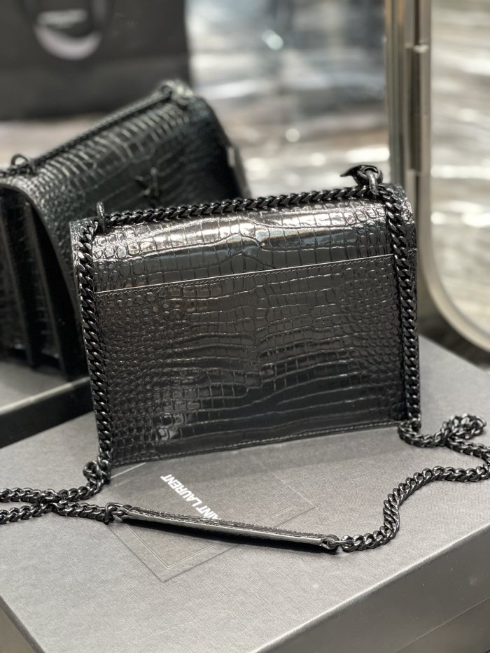 Handbags SAINT LAURENT 422906 size 22x8x16 cm