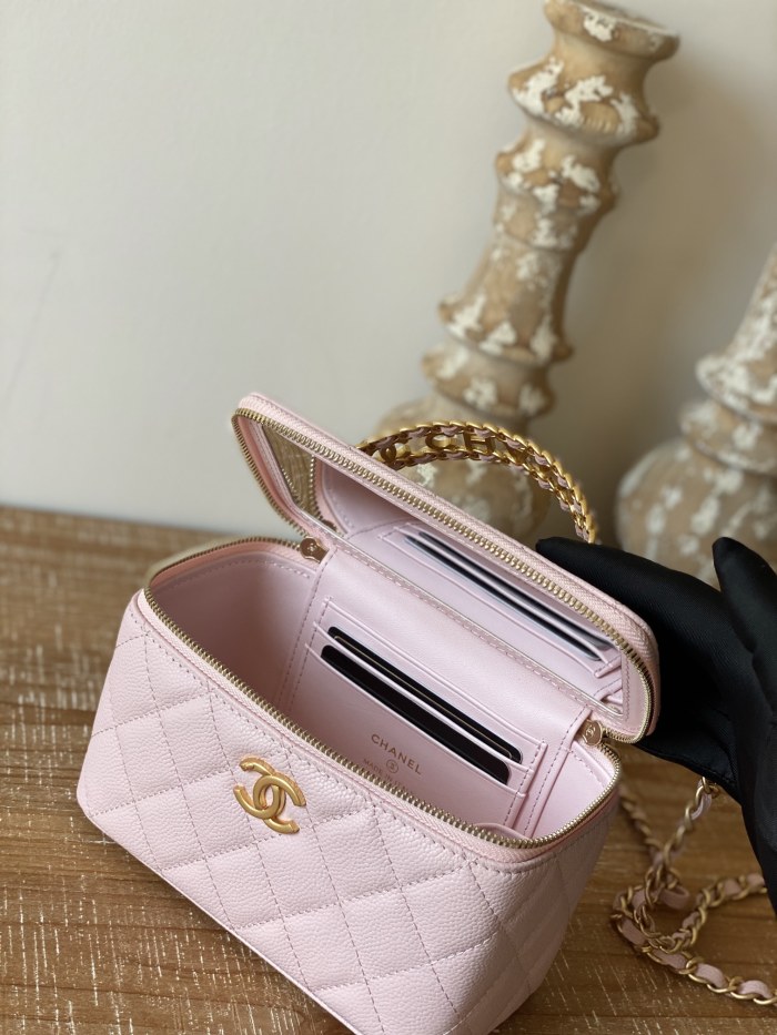 Handbag Chanel 81195 size 16 9.5 8 cm