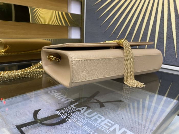 Handbags SAINT LAURENT 354119 size 24-5.5-15 cm