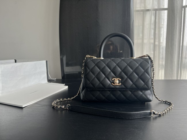 Handbag Chanel 93925 size 24 cm