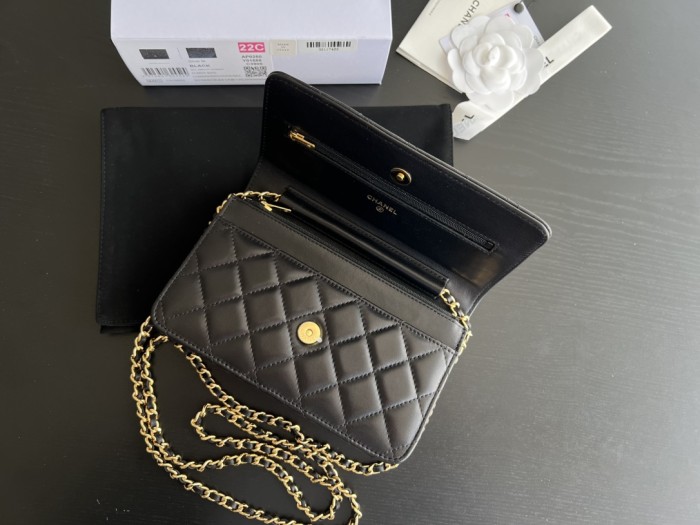 Handbag Chanel size 19 cm
