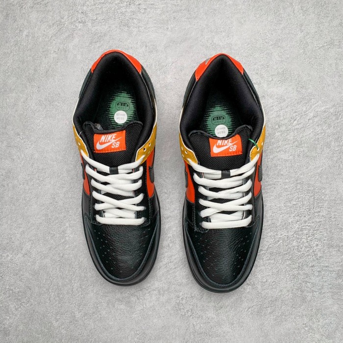 Nike Dunk SB Low Raygun