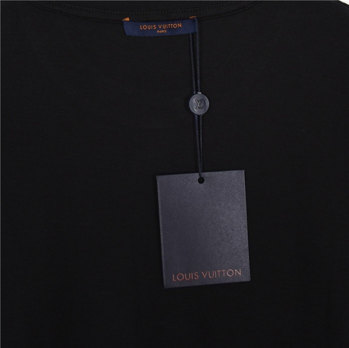 Clothes Louis Vuitton 259