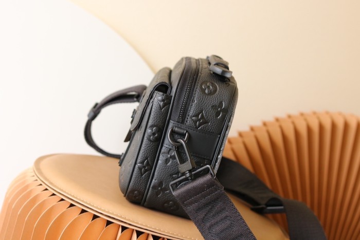 Handbag Louis Vuitton M45863 M45806 M58489 size:22x18x8cm