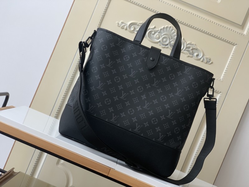 Handbag Louis Vuitton M45914 size 38 x 37 x 13 cm