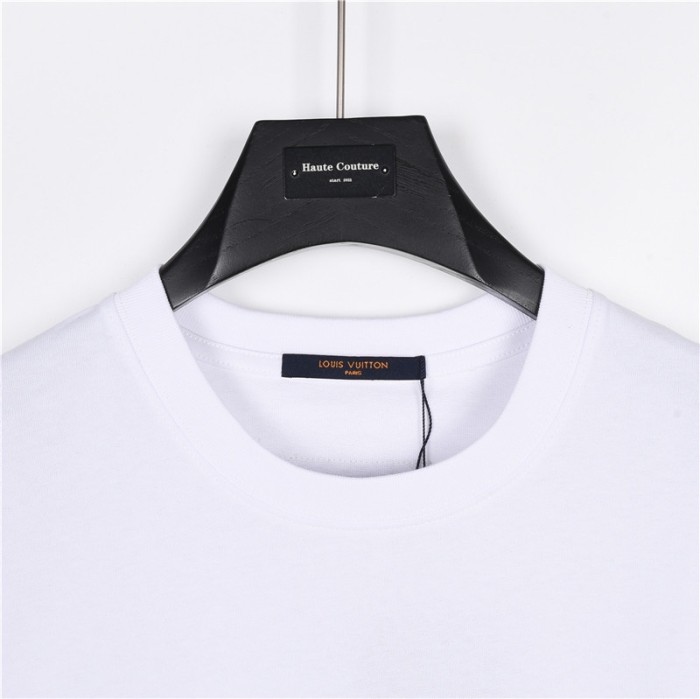 Clothes Louis Vuitton 390