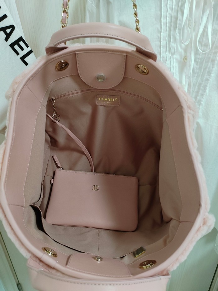 Handbag Chanel size 38 cm