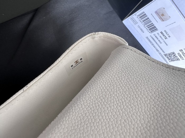 Handbag Chanel 3224 size 12.5cmx9cmx3 cm