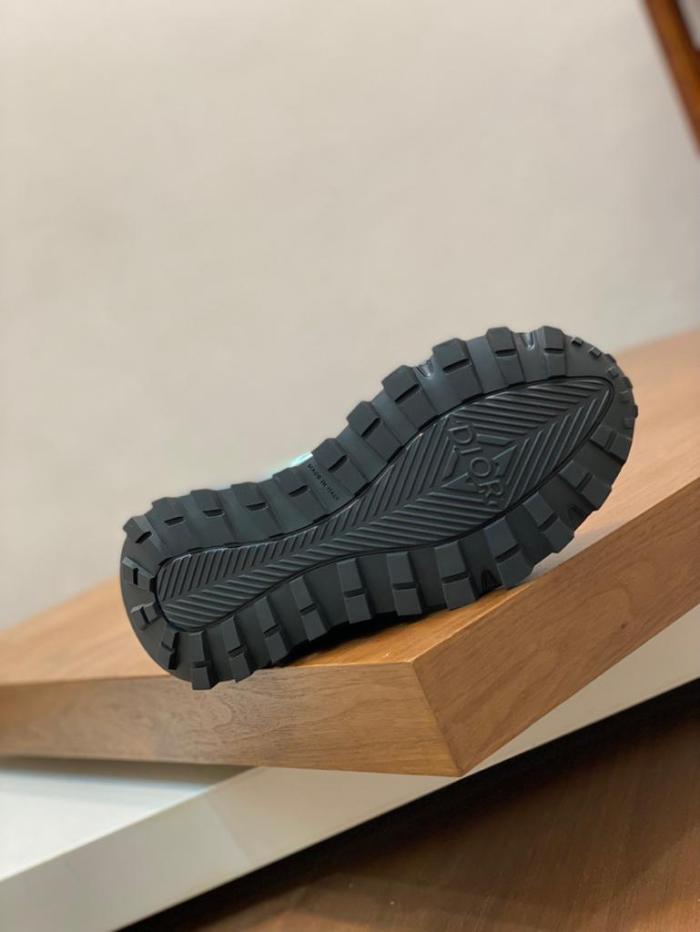 Dior B31 Runner Khaki Teal