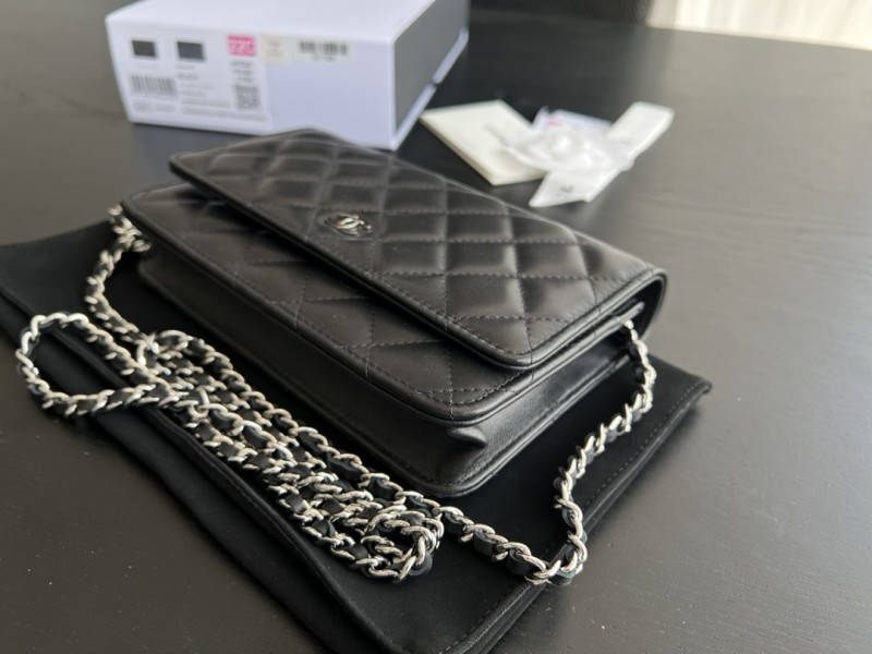 Handbag Chanel 0250 size 19 cm