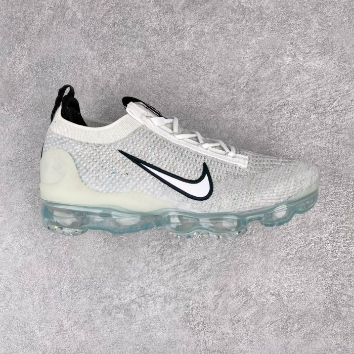 Nike Air VaporMax 2021 FK White Black Metallic Silver